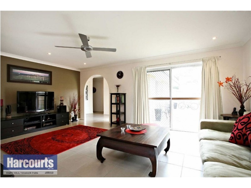 14 Bulwarna St, Shailer Park QLD 4128