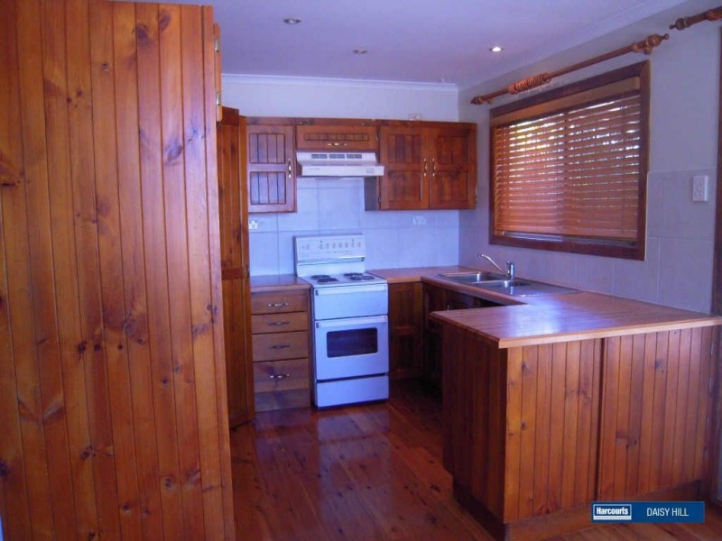 31 Winnetts Road, Daisy Hill QLD 4127