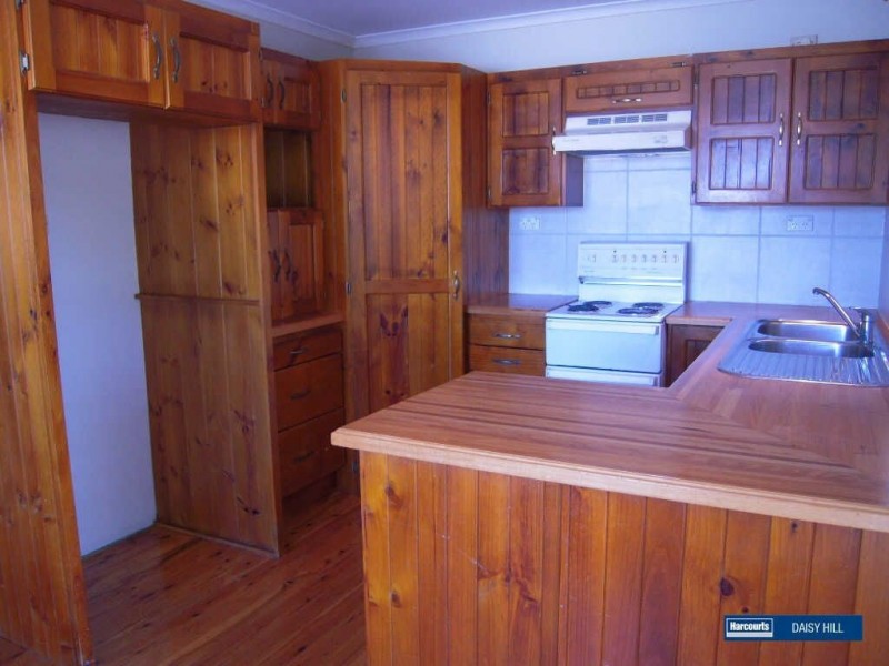 31 Winnetts Road, Daisy Hill QLD 4127