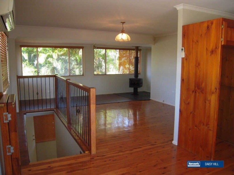 31 Winnetts Road, Daisy Hill QLD 4127