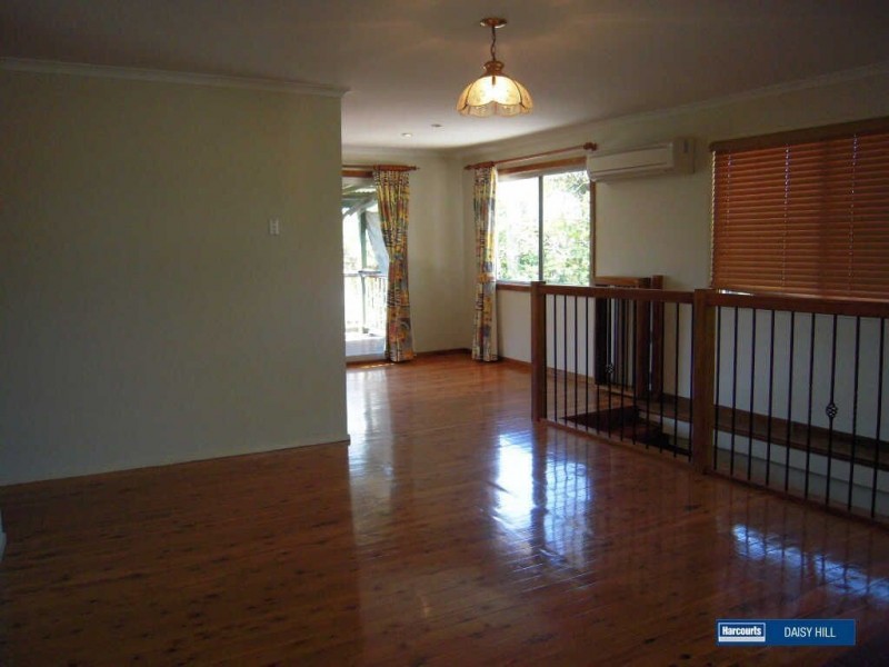 31 Winnetts Road, Daisy Hill QLD 4127