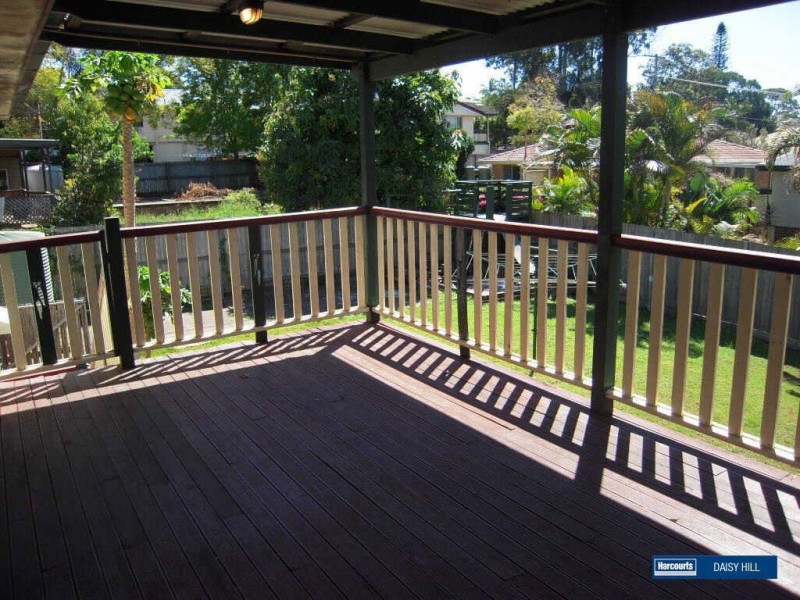 31 Winnetts Road, Daisy Hill QLD 4127