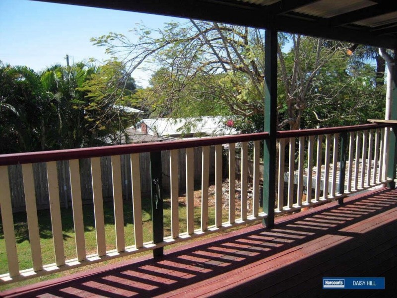 31 Winnetts Road, Daisy Hill QLD 4127