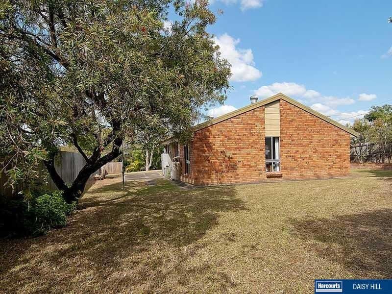 15 Jamie Grove, Springwood QLD 4127