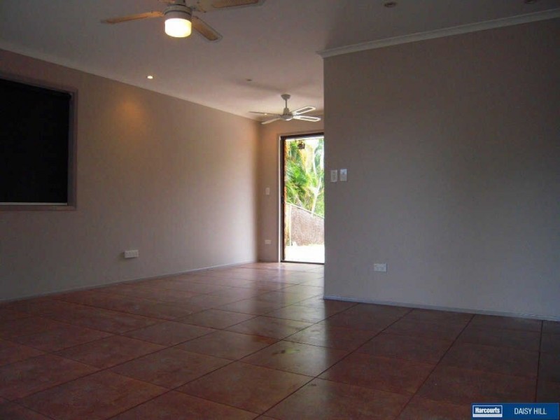 51 Valencia Way, Slacks Creek QLD 4127