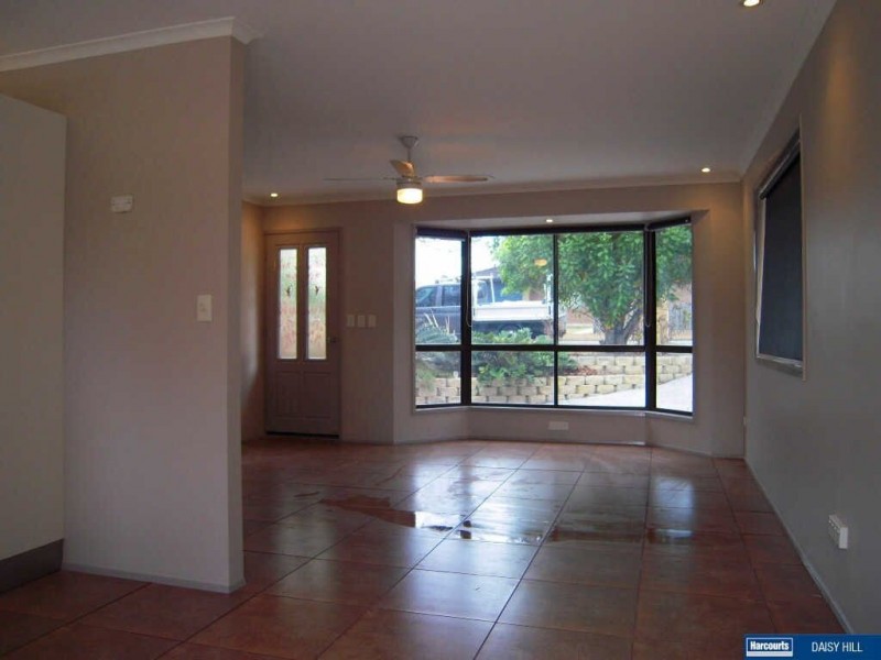 51 Valencia Way, Slacks Creek QLD 4127