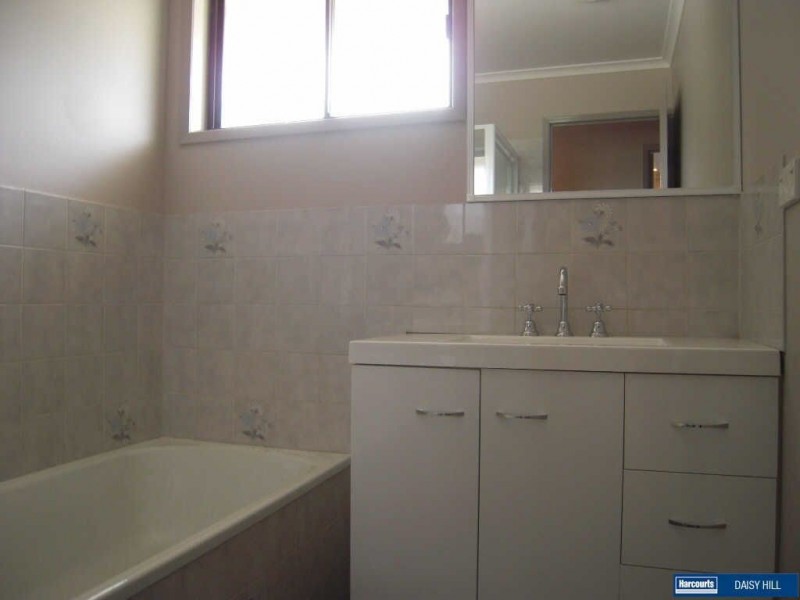 51 Valencia Way, Slacks Creek QLD 4127