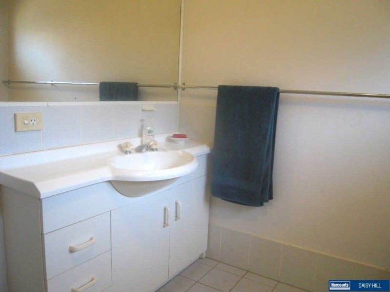 13, 18  Daisy Hill Road, Daisy Hill QLD 4127