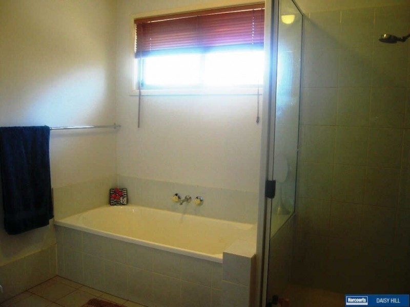 13, 18  Daisy Hill Road, Daisy Hill QLD 4127