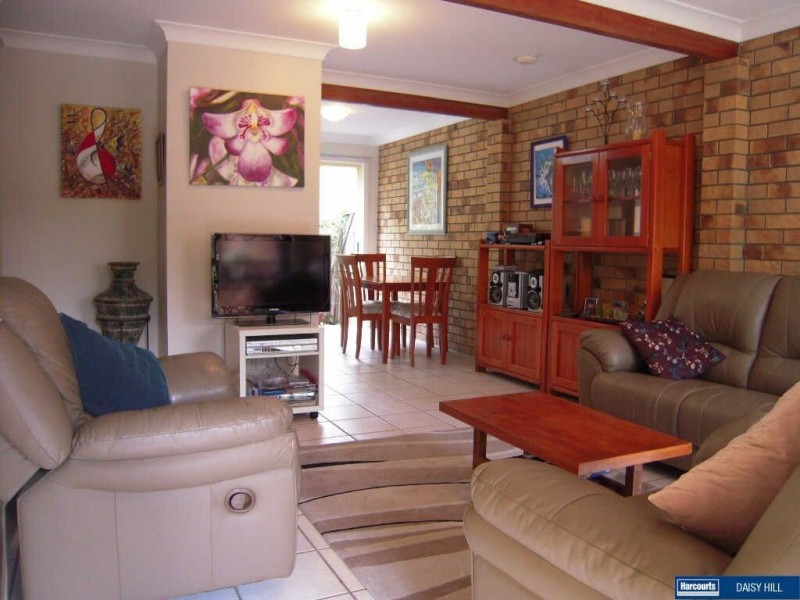 2, 400 Chatswood Road, Shailer Park QLD 4128