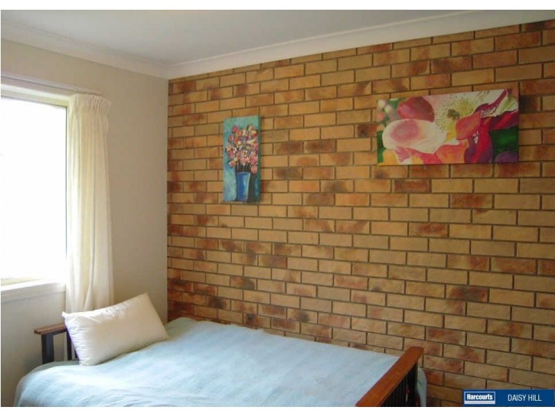 2, 400 Chatswood Road, Shailer Park QLD 4128