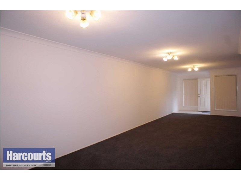 7,16 Michael Lynagh Drive,, Daisy Hill QLD 4127