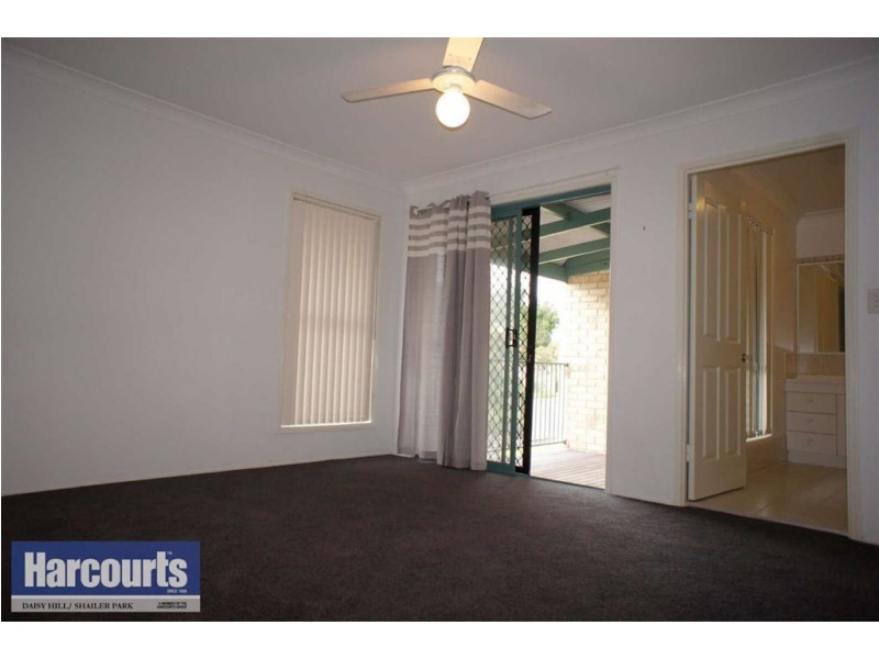 7,16 Michael Lynagh Drive,, Daisy Hill QLD 4127