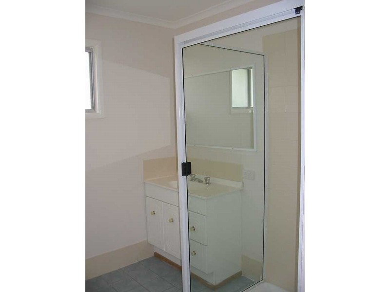 8 Tecoma Street, Daisy Hill QLD 4127