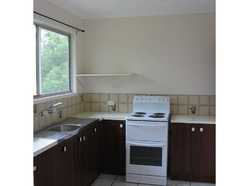 8 Tecoma Street, Daisy Hill QLD 4127