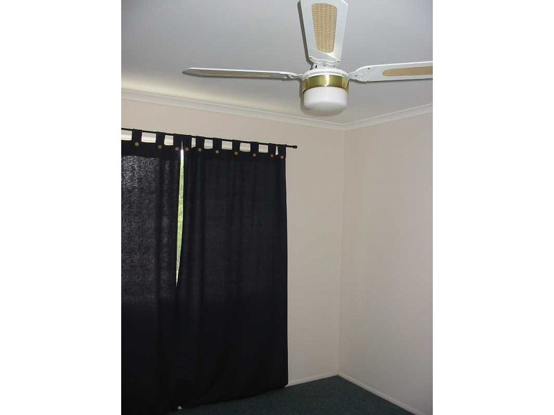 8 Tecoma Street, Daisy Hill QLD 4127