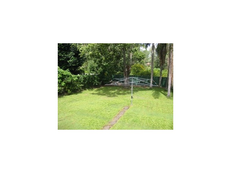 16 Mayflower Street, Daisy Hill QLD 4127