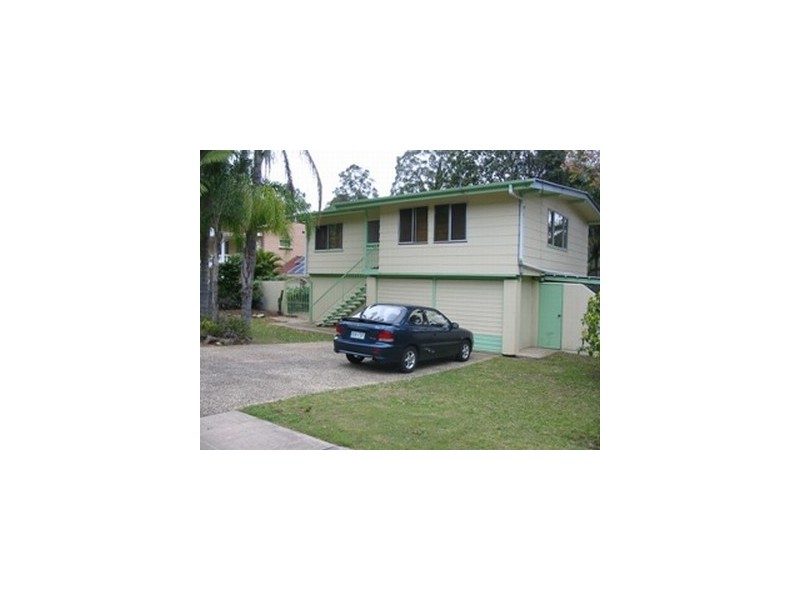 16 Mayflower Street, Daisy Hill QLD 4127