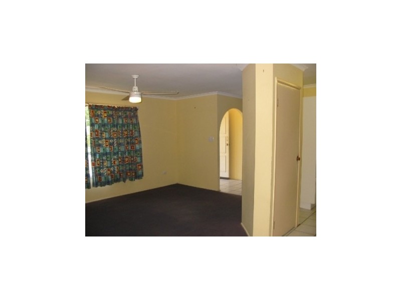 1 Haymer Court, Meadowbrook QLD 4131