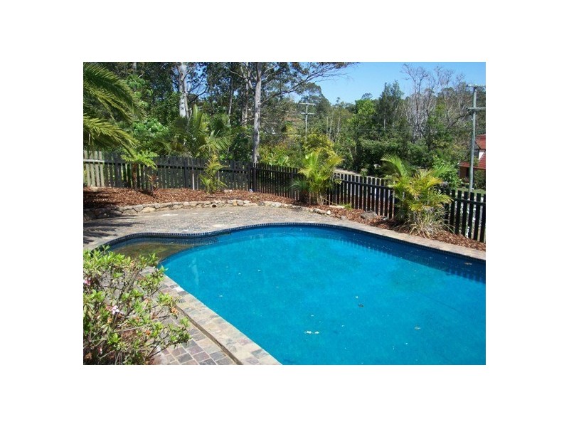 25 Kinloch Street, Daisy Hill QLD 4127