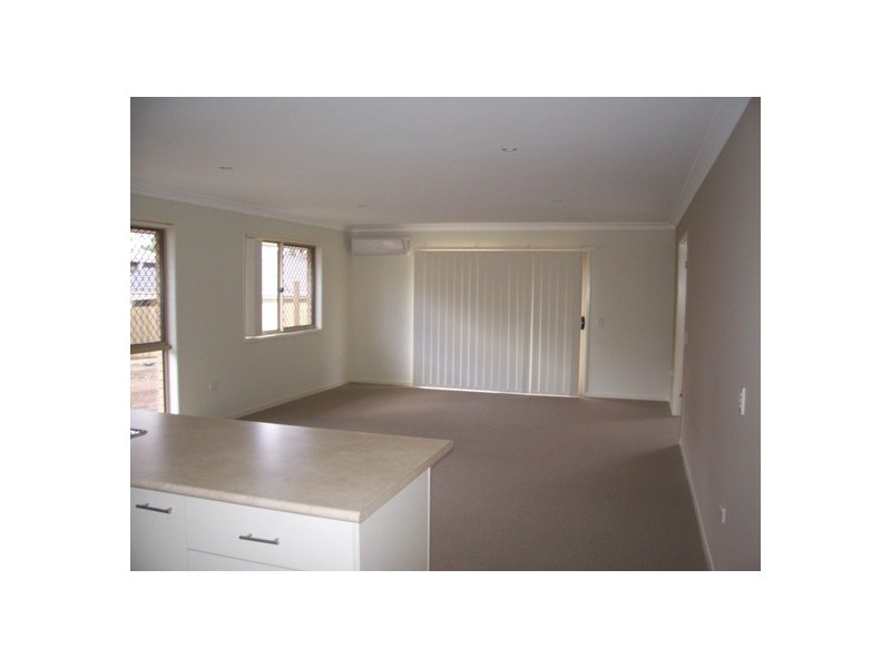 1/10 Bulwarna Street, Shailer Park QLD 4128