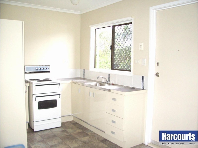 18 Wandilla Crescent, Loganholme QLD 4129