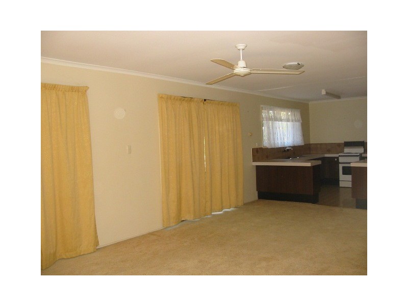 2/10 Bulwarna Street, Shailer Park QLD 4128