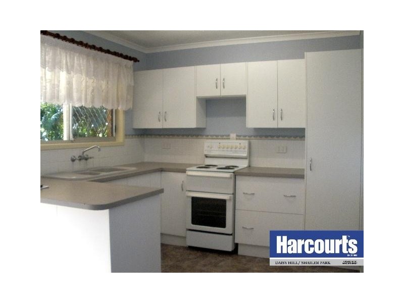 26 Davina street, Daisy Hill QLD 4127