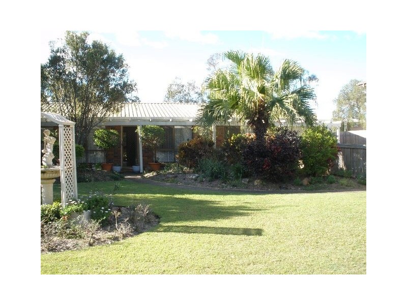 15 Lilac Street, Daisy Hill QLD 4127