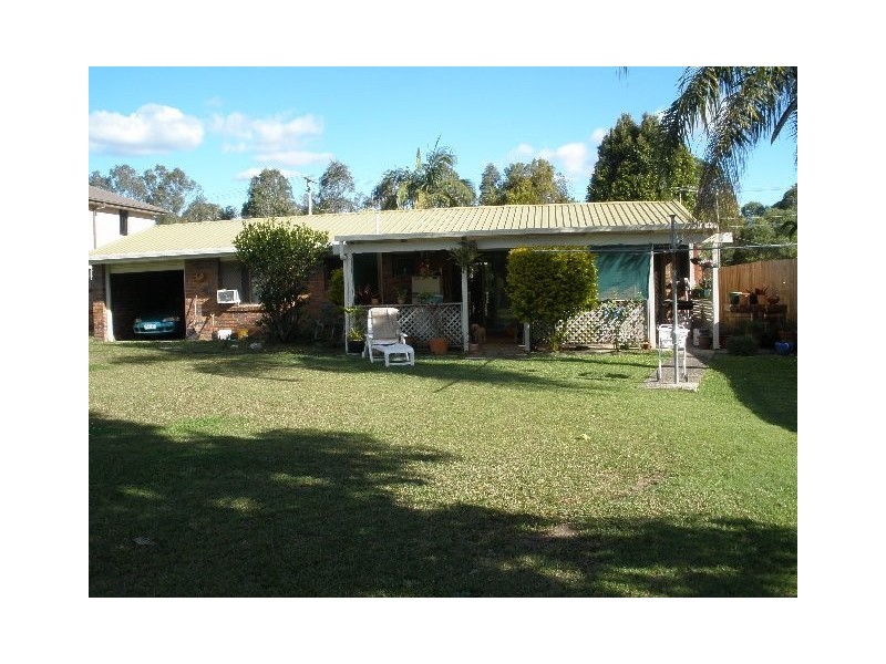 15 Lilac Street, Daisy Hill QLD 4127