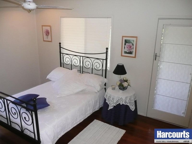 38 Roseland Avenue, Rochedale South QLD 4123