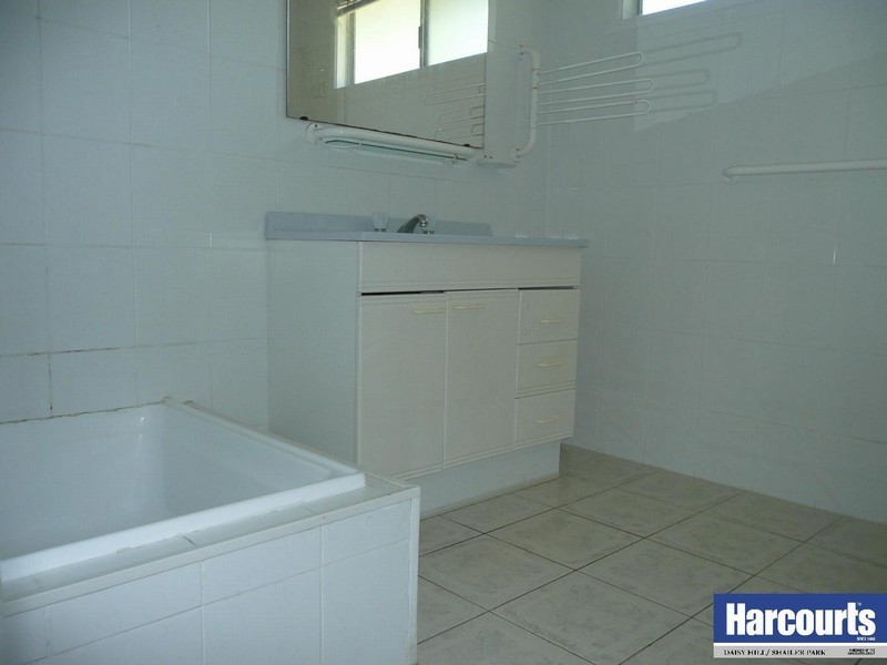 38 Roseland Avenue, Rochedale South QLD 4123