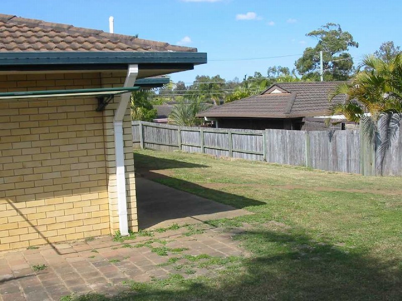 1 Springfield Drive, Daisy Hill QLD 4127