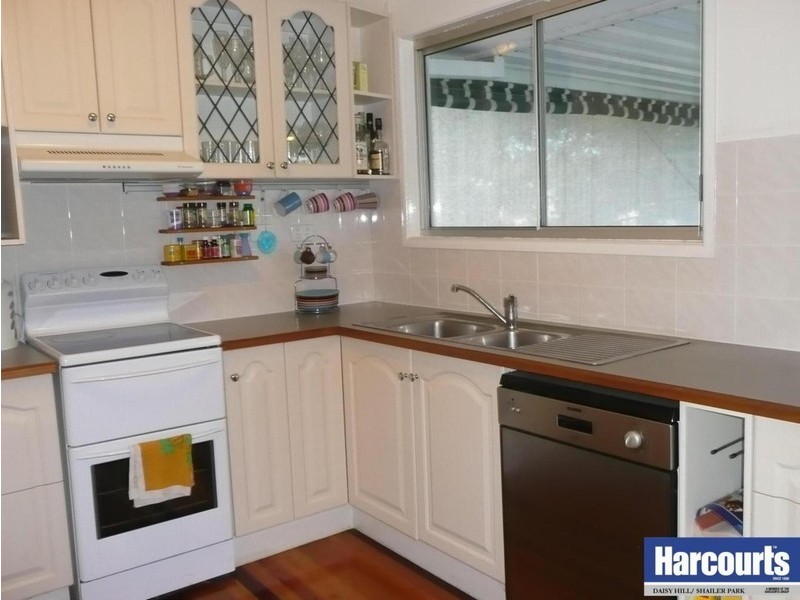 23 hampton Street, Loganholme QLD 4129