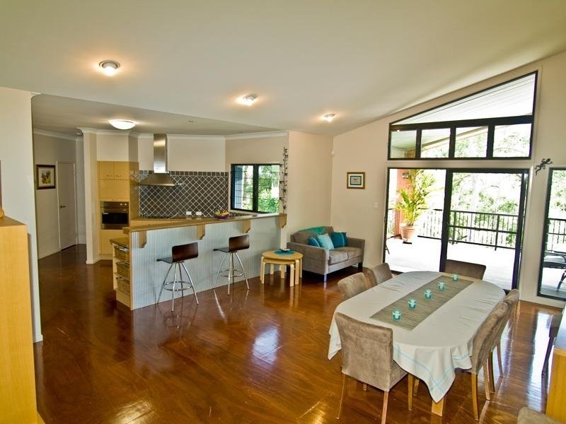 90 Leo Lindo Dr, Shailer Park QLD 4128