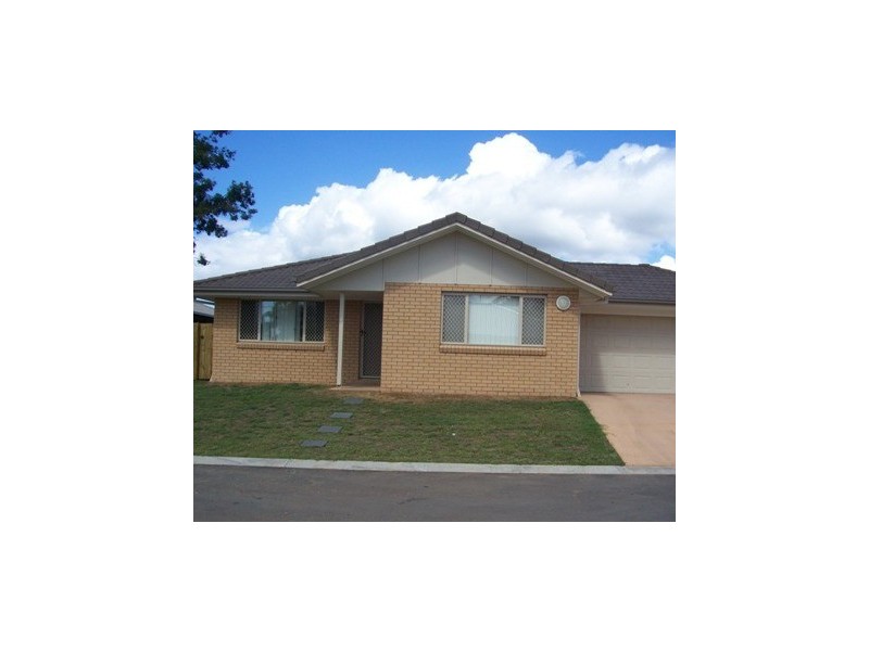 2/23 Darryl Street, Loganlea QLD 4131