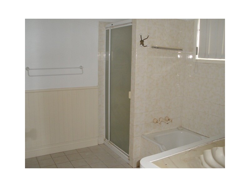 33 Clivia Crescent, Daisy Hill QLD 4127