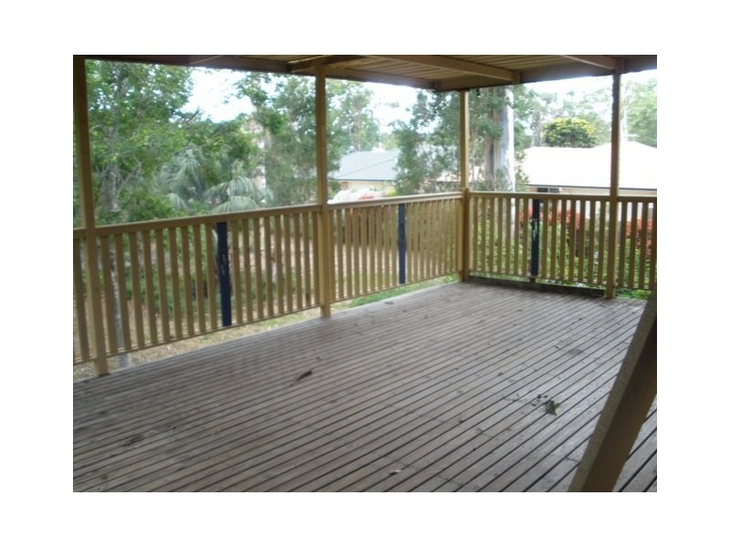 33 Clivia Crescent, Daisy Hill QLD 4127