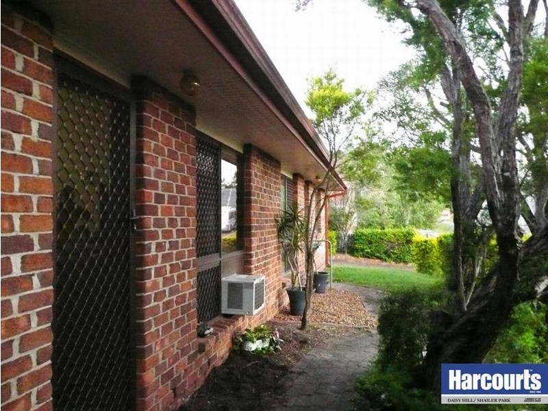 2/402 Chatswood Road, Shailer Park QLD 4128