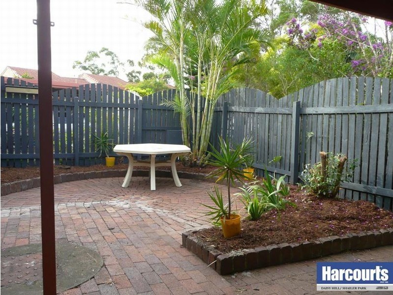 2/402 Chatswood Road, Shailer Park QLD 4128