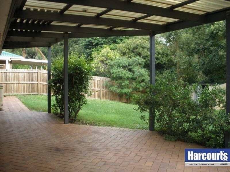 26 Oxley Circuit, Daisy Hill QLD 4127