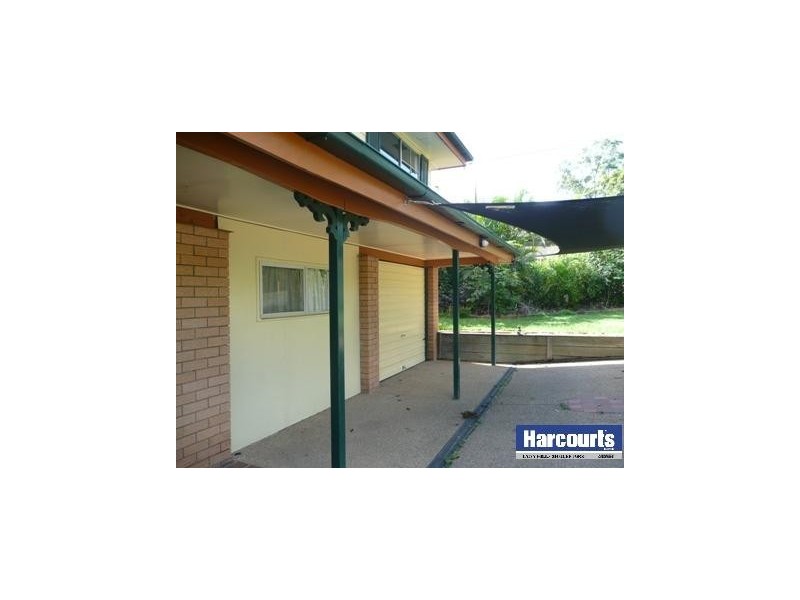 7 Boronia Avenue, Daisy Hill QLD 4127