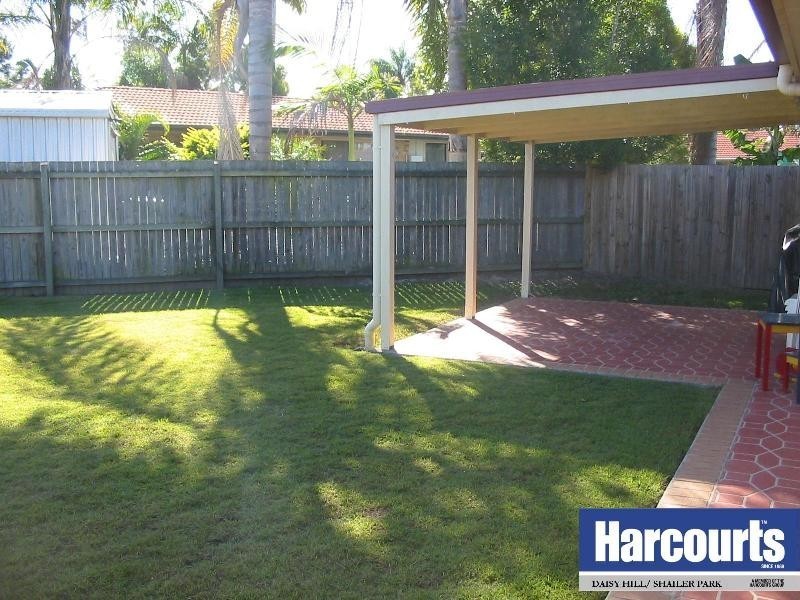 11a Begonia Street, Daisy Hill QLD 4127