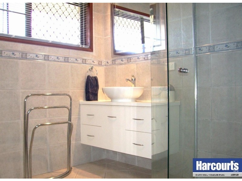 21 El Rancho Street, Daisy Hill QLD 4127