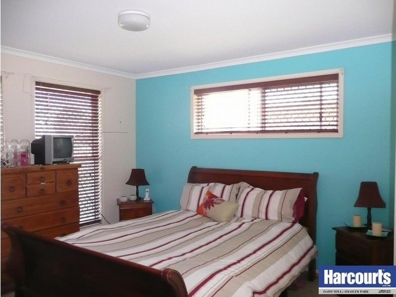 16 Pelewan Court, Tanah Merah QLD 4128