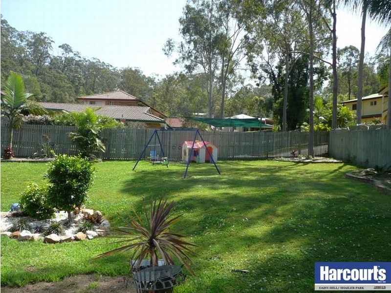 16 Pelewan Court, Tanah Merah QLD 4128