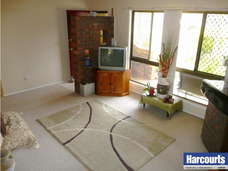 34 Gamenya Drive, Springwood QLD 4127