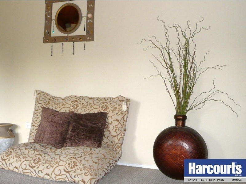 34 Gamenya Drive, Springwood QLD 4127