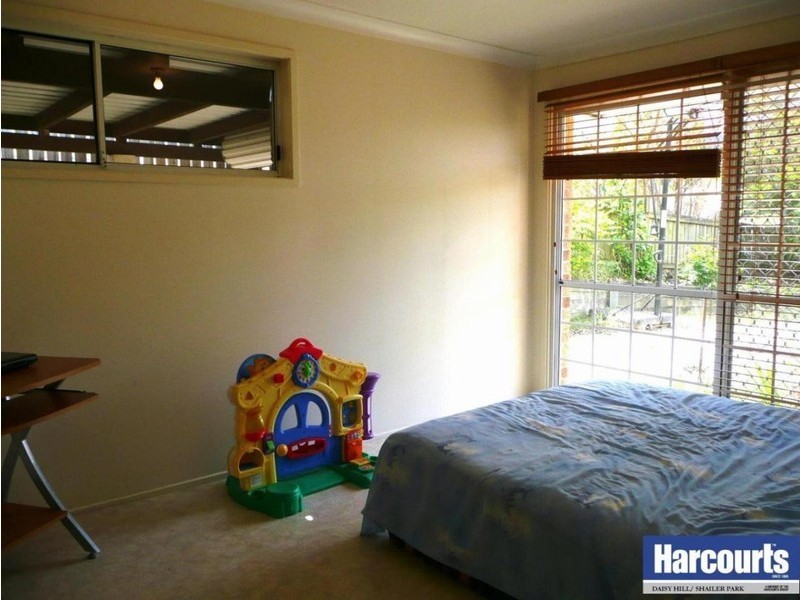 6 Bera Court, Shailer Park QLD 4128