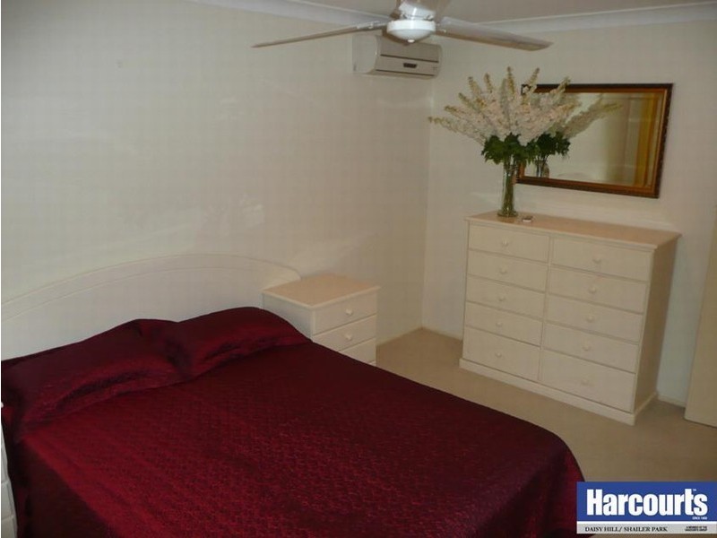 70 Lyndale Street, Daisy Hill QLD 4127